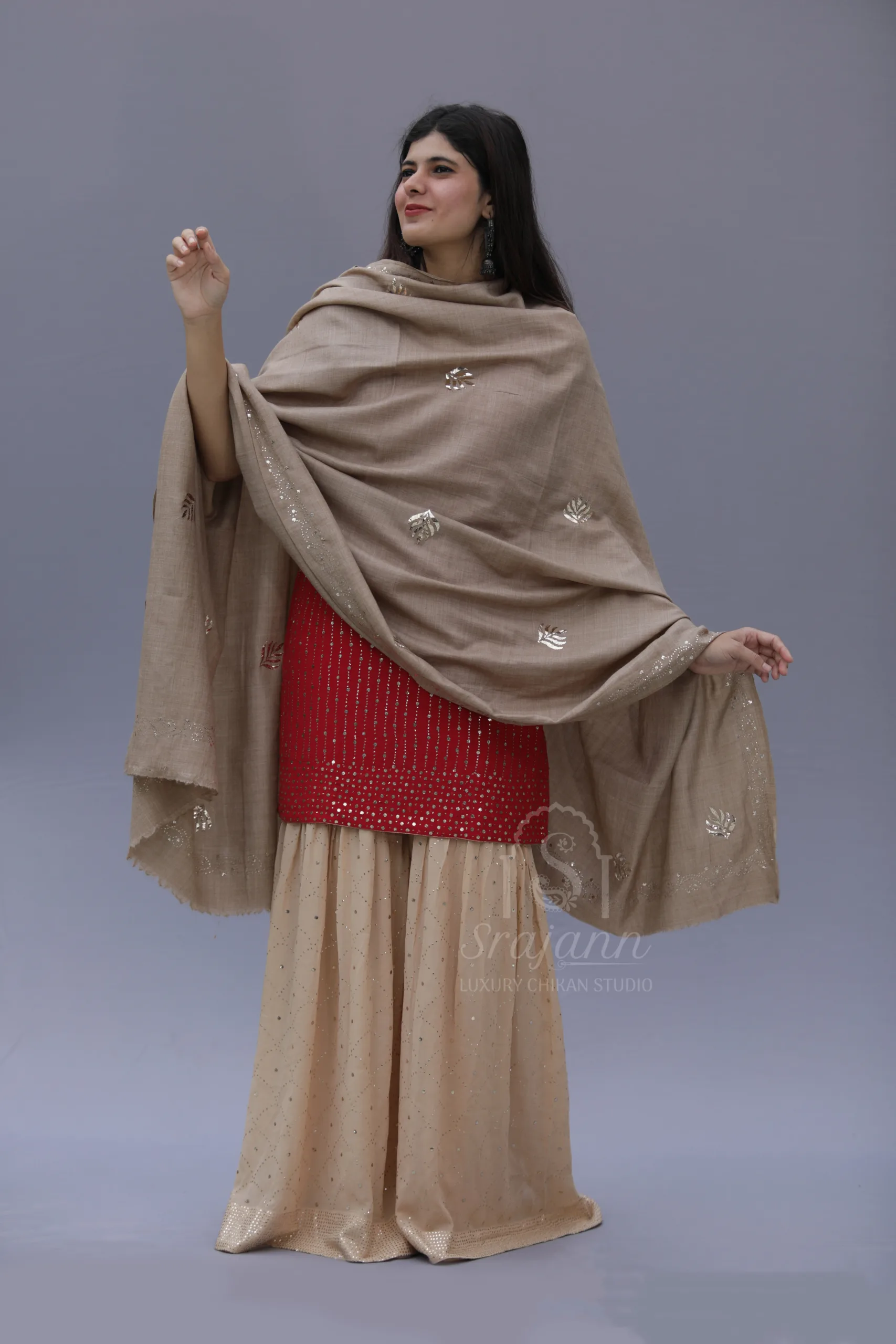 Warm Ivory Lucknowi Chikankari Unisex Pashmina Shawll "Warm Ivory Lucknowi Chikankari Unisex Pashmina Shawl"